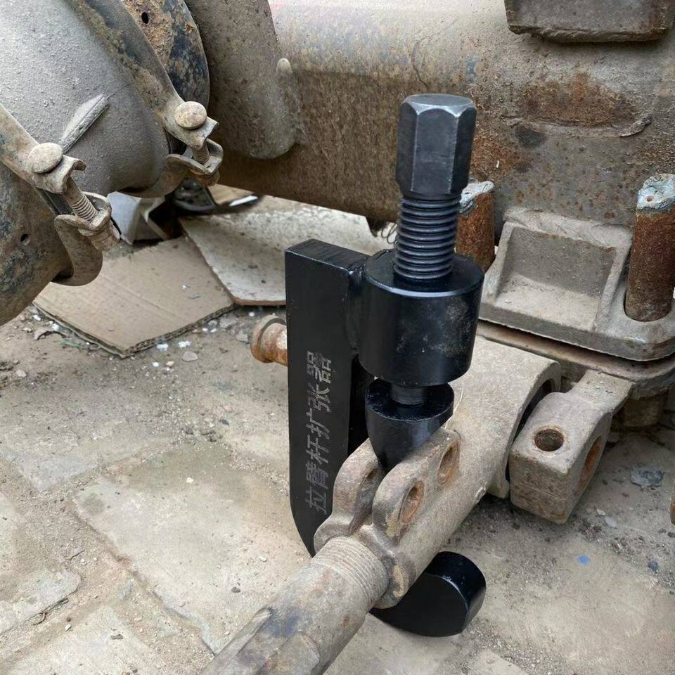 挂车拉臂杆扩张器挂车维修工具拉臂杆调整工具牵引车拉臂杆撑开器