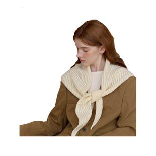 慵懒随性显白秋冬季针织披肩黄色围巾三角巾裤子装饰屁帘女士围脖