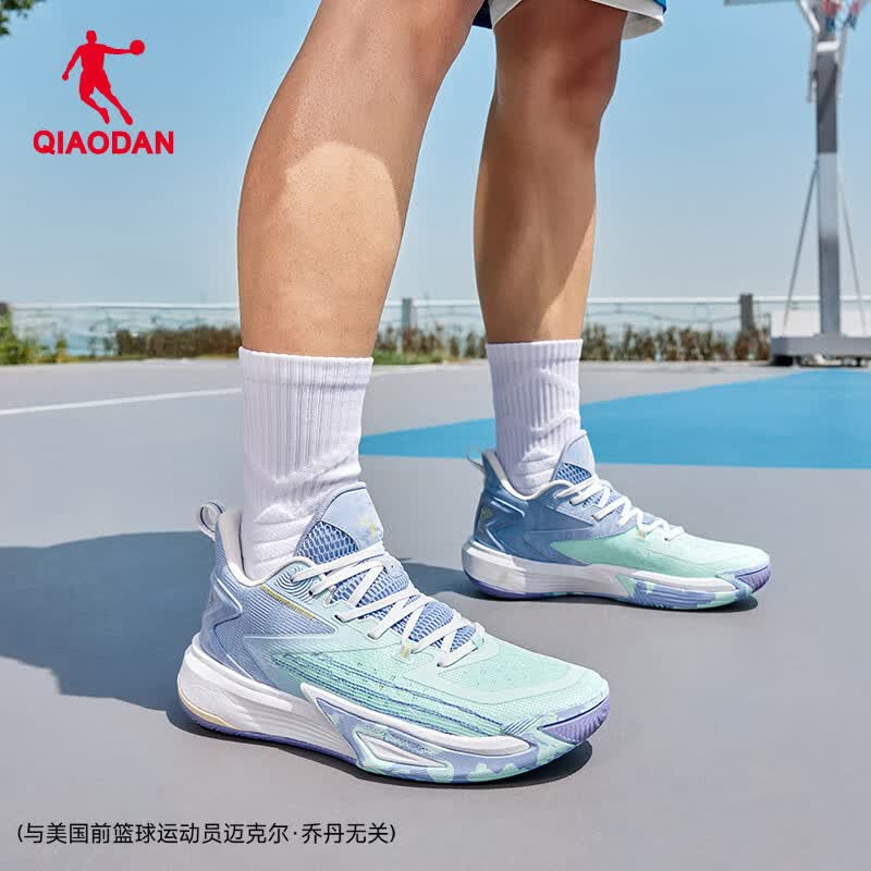 乔丹男款透气防滑减震实战篮球鞋图片