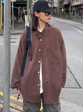 日系复古口袋细格子翻领衬衫男女秋冬慵懒感宽松显瘦叠穿长袖上衣