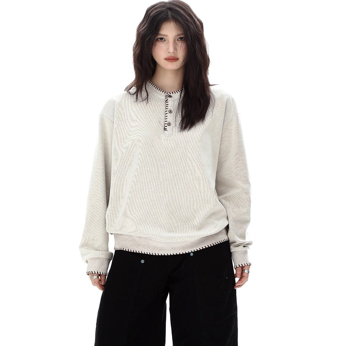 老钱风手缝线亨利领长袖T恤