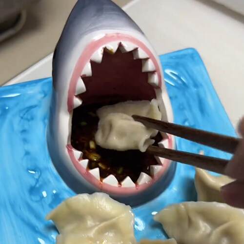 鲨鱼盘子水饺盘寿司陶瓷