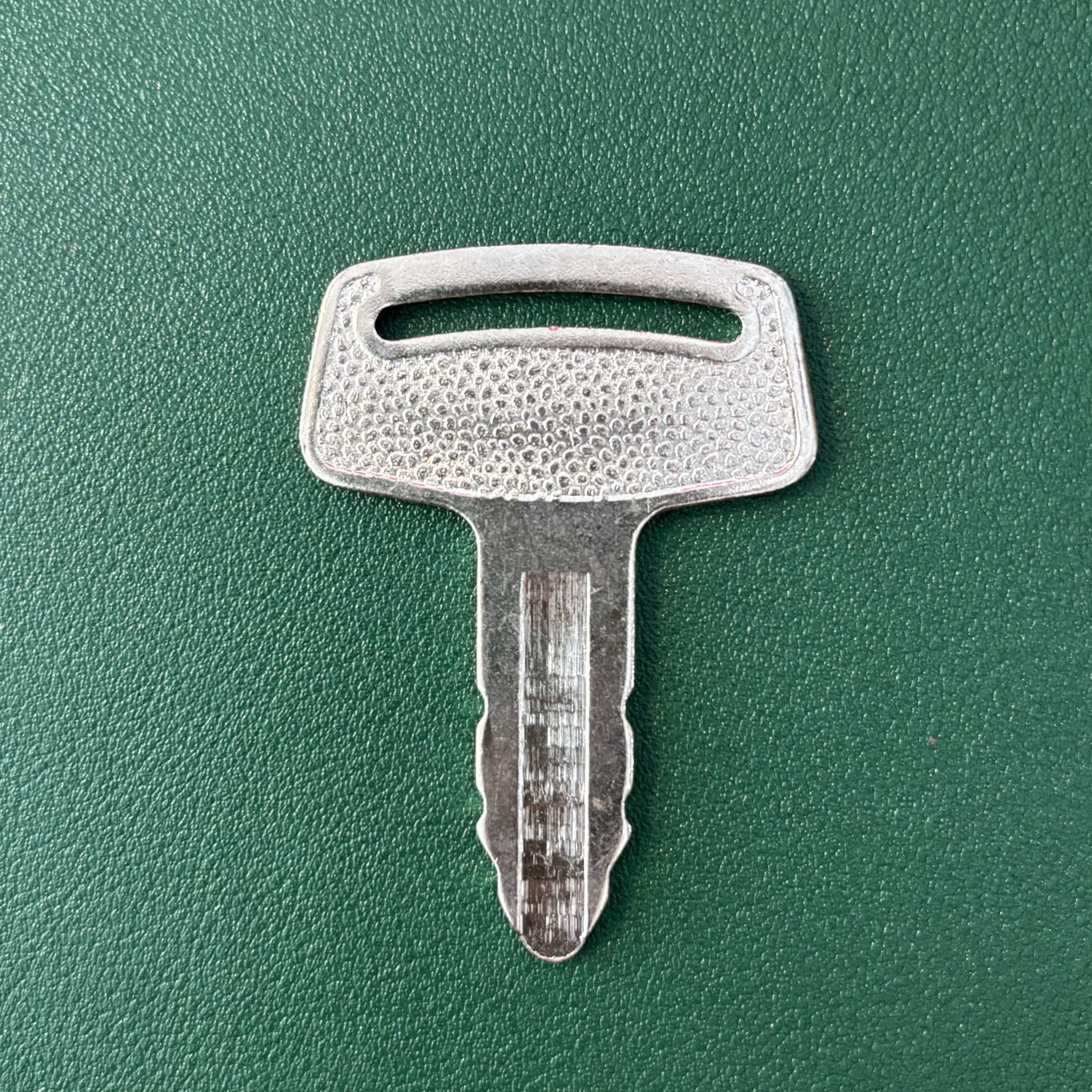 适用于53630 钥匙 RC101-53630 用于久保田挖掘机