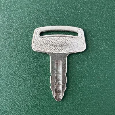 适用于53630 钥匙 RC101-53630 用于久保田挖掘机