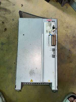 路斯特驱动器CDE34.040W2.0.PC1二手拆机成