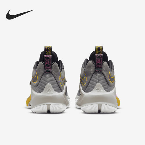 Nike/耐克正品ZOOM FREAK 3 EP男女耐磨缓震篮球鞋DA0695-006