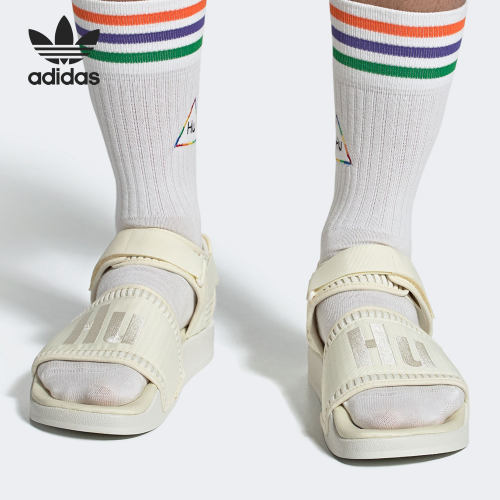 Adidas/阿迪达斯男女款休闲鞋