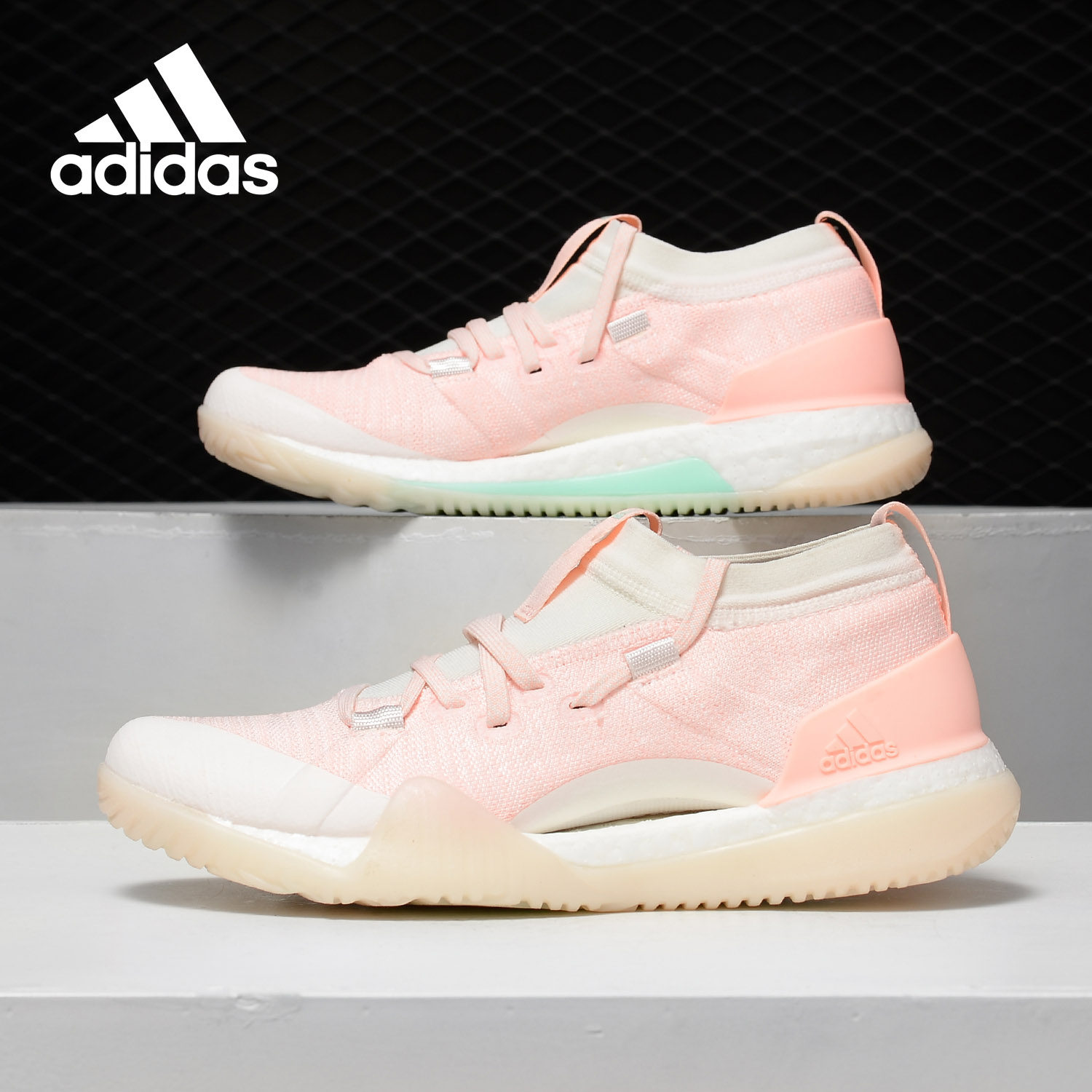 阿迪达斯PureBOOSTX男女跑步鞋