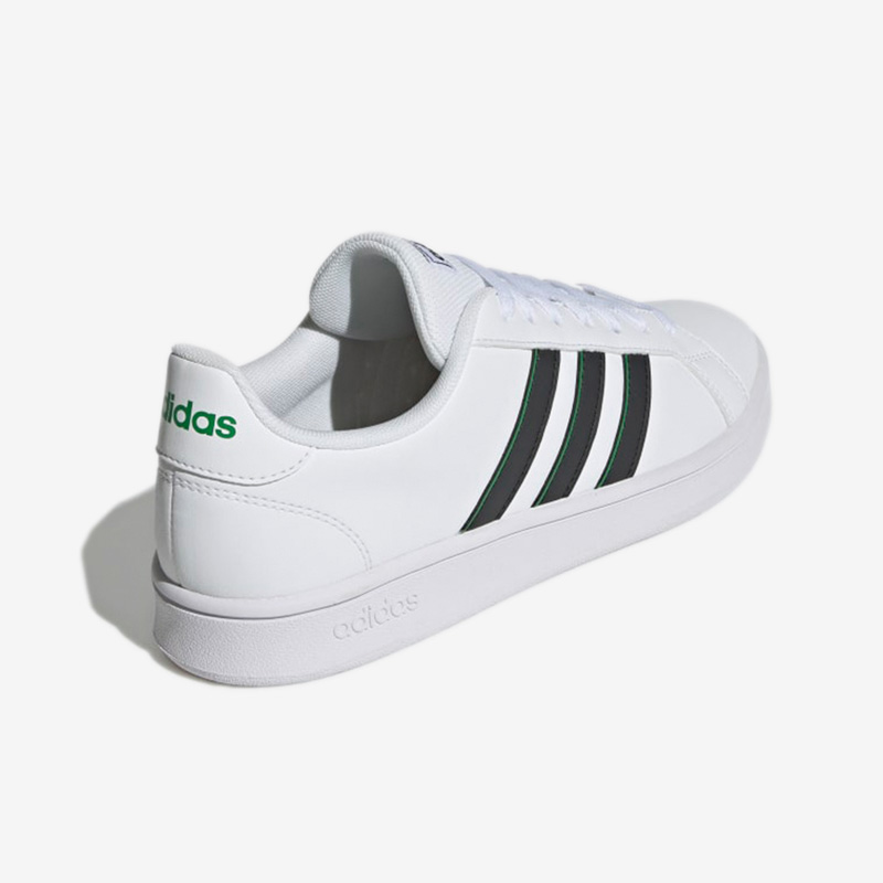 车缝线系带板鞋Adidas阿迪达板鞋