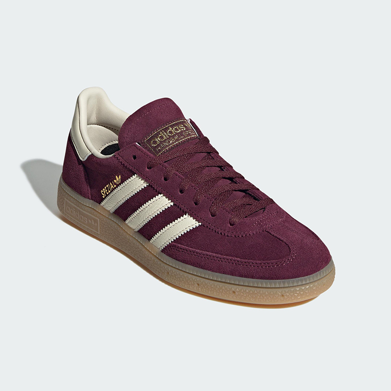 Adidas/阿迪达斯正品三叶草女士休闲耐磨低帮日常系带板鞋JP8726
