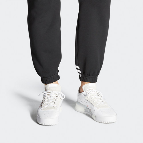 经典运动鞋Adidas/阿迪达斯