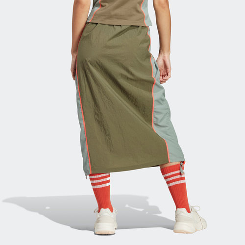 Adidas/阿迪达斯官方正品当季新款女子休闲运动半身裙IP3725