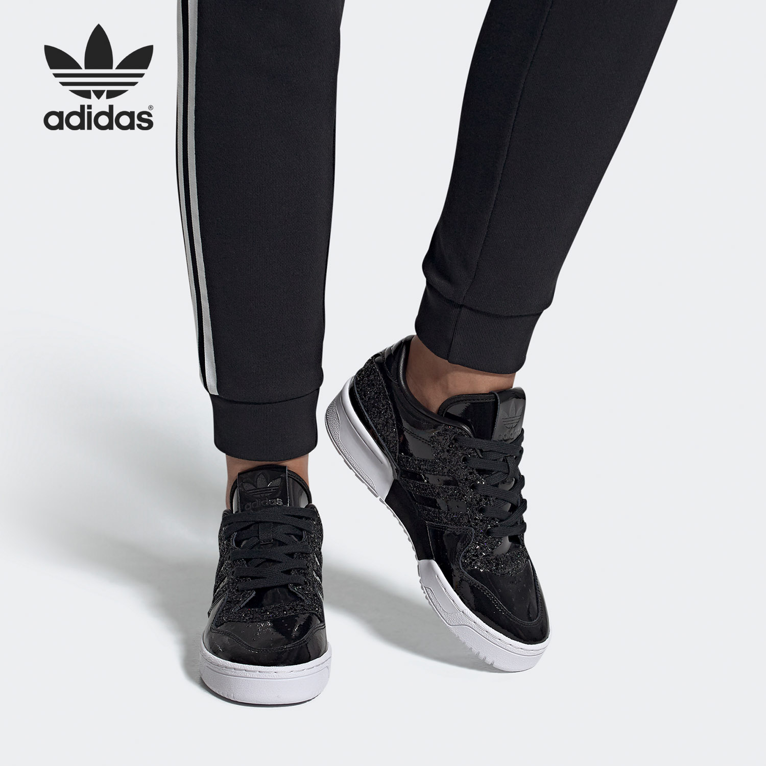 Adidas/阿迪达斯官方正品三叶草男女复古经典耐磨休闲板鞋 FV4330