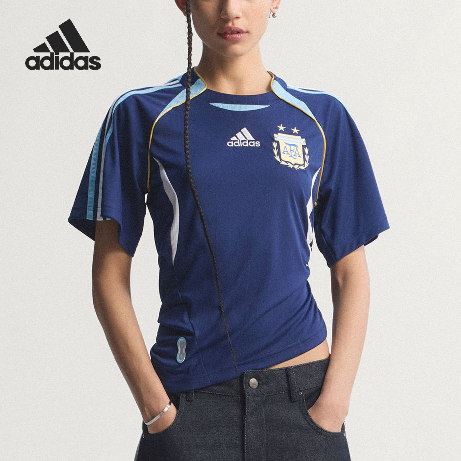 Adidas/阿迪达斯官方正品夏季女士足球休闲褶皱修身短袖T恤KE2289