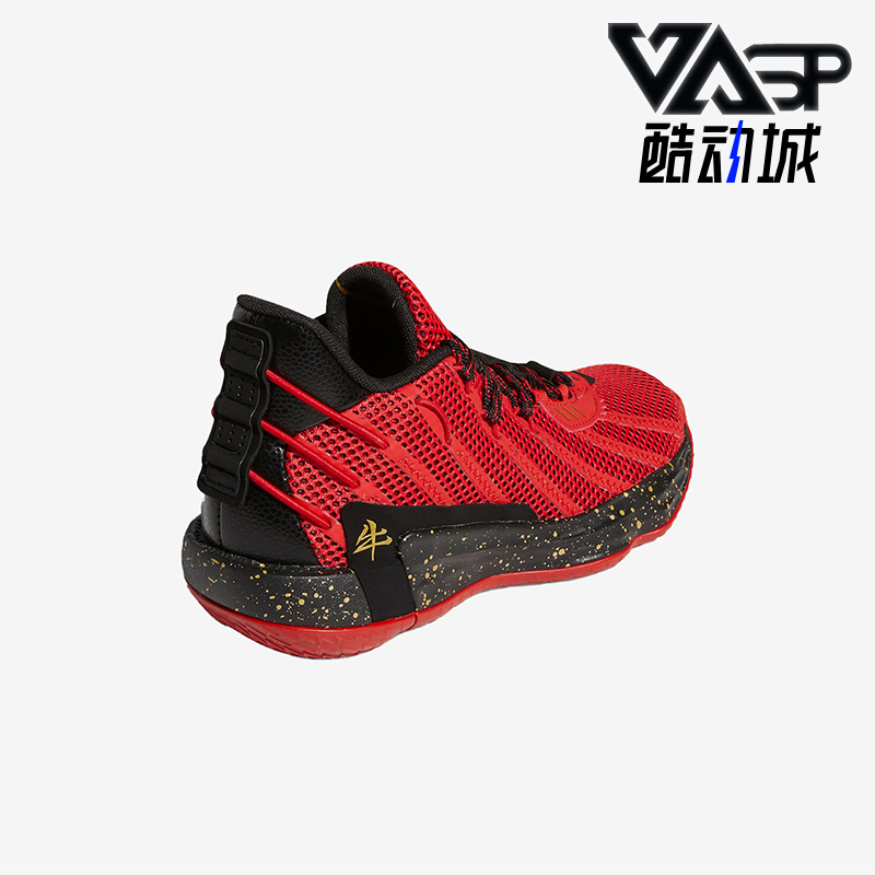 阿迪达斯儿童轻便时尚运动篮球鞋