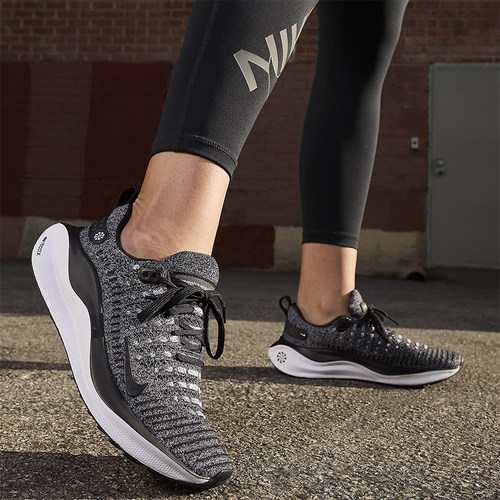 Nike/耐克正品Infinity Run 4女士运动减震耐磨跑步鞋DR2670-003