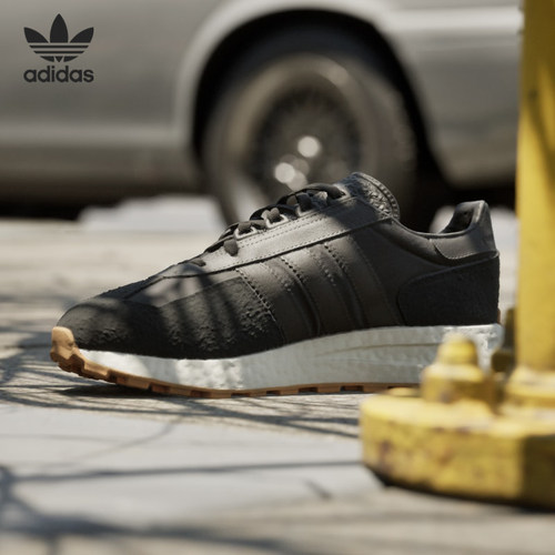 阿迪达斯男女低帮跑步鞋