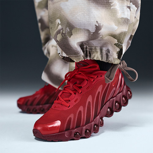 Nike/耐克正品AIR MAX DN8女士缓震耐磨经典运动跑步鞋HF5509-600