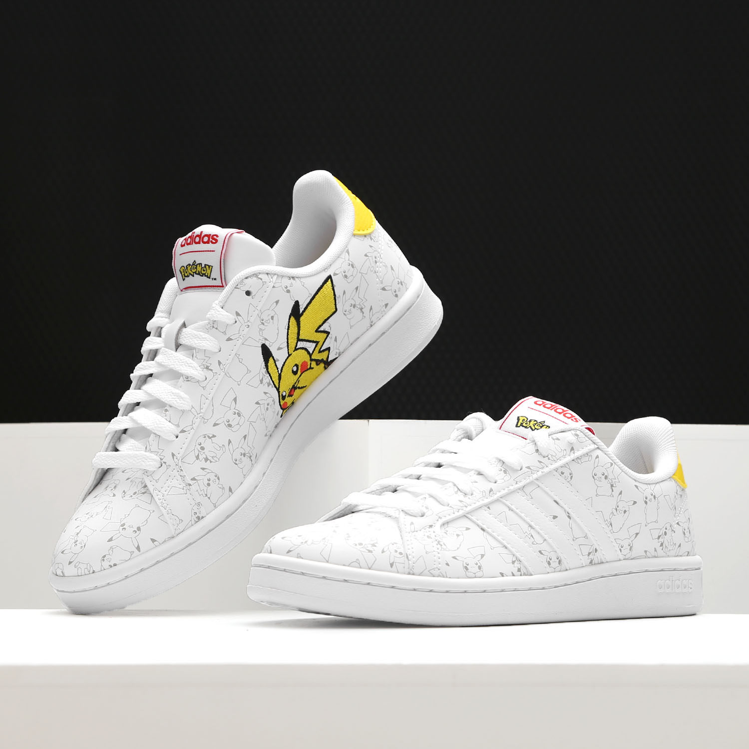 Adidas/阿迪达斯正品 NEO 男女鞋当季新款宝可梦联名板鞋 EG2196