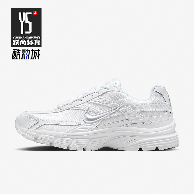 耐克女士耐磨简约休闲运动鞋