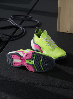 Adidas/阿迪达斯正品RAPIDMOVE女士缓震运动经典透气训练鞋JI3904