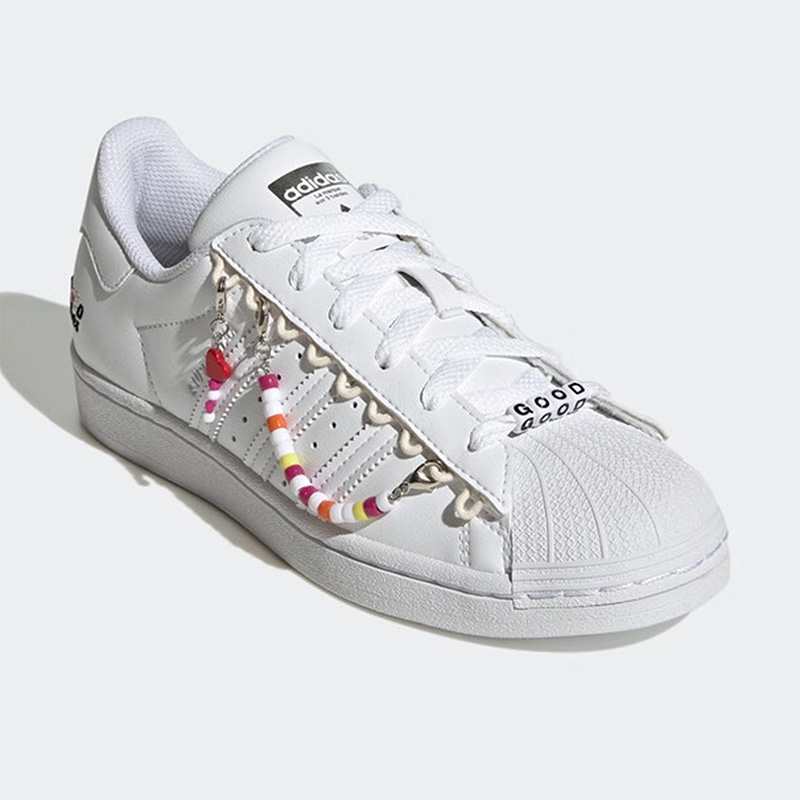 阿迪达斯男女休闲运动板鞋