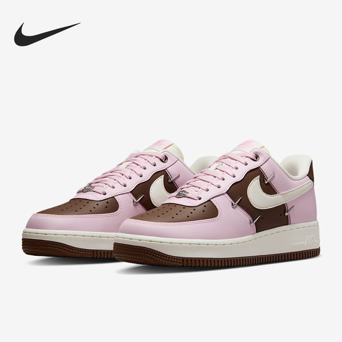 Nike/耐克正品Air Force 1女士运动透气耐磨低帮板鞋IO7595-211