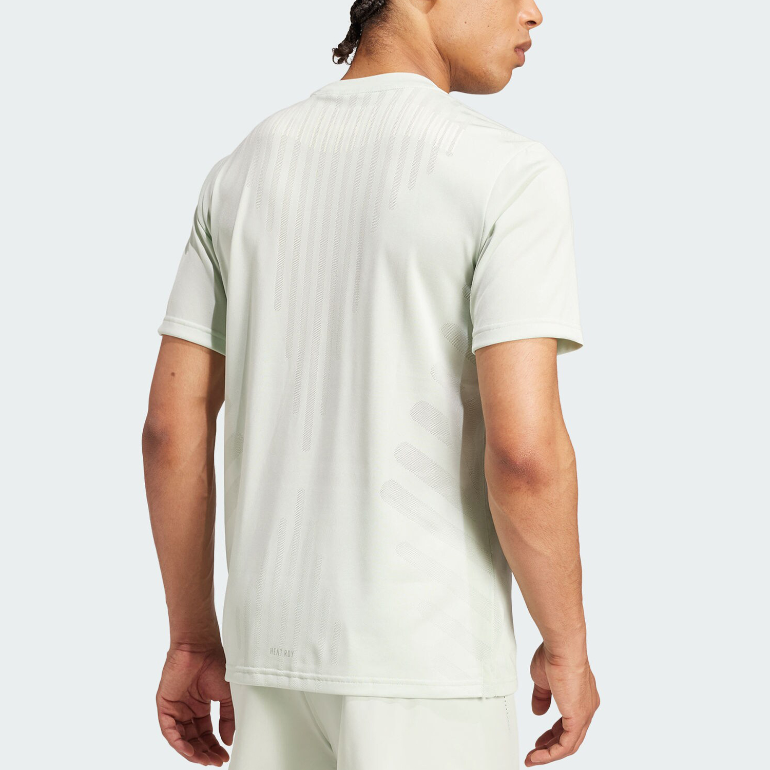 Adidas/阿迪达斯官方正品新款男士修身圆领运动健身短袖IX9105