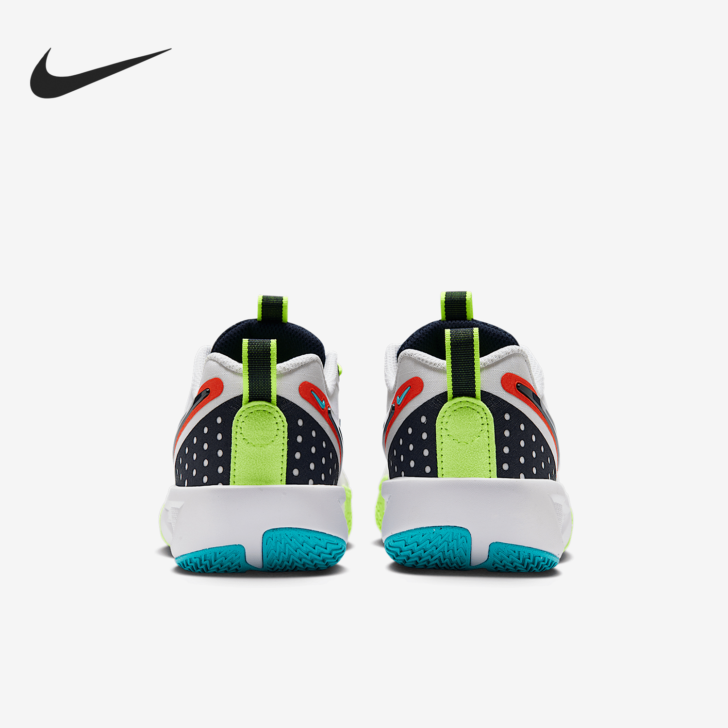 Nike/耐克正品G.T. Cut 3 SE儿童轻盈缓震篮球鞋HJ3903-100