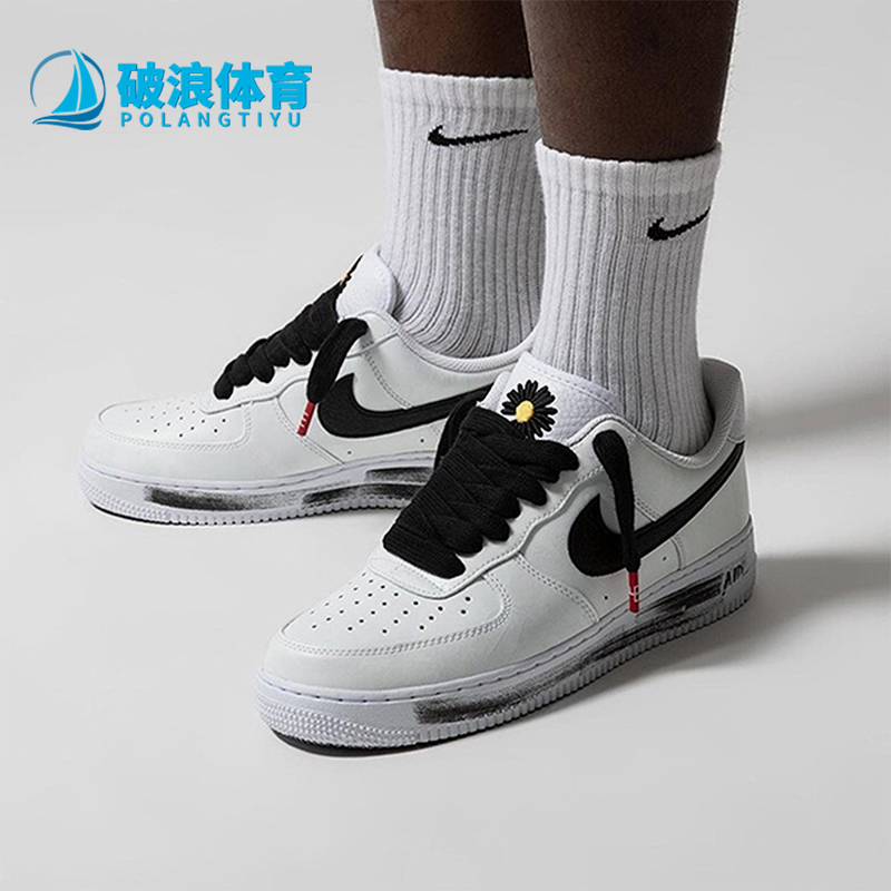 耐克男女低帮运动休闲鞋