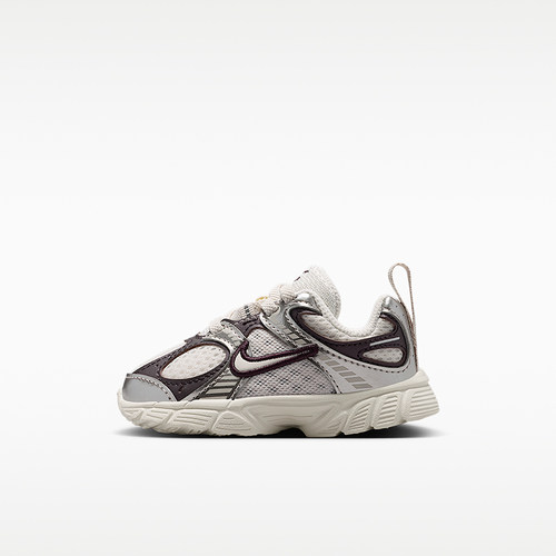 Nike/耐克正品V5 RNR婴童低帮透气缓震复古休闲运动鞋IR2949-005