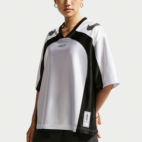 Nike/耐克正品女士LogoV领套头时尚经典短袖T恤IQ6138-101