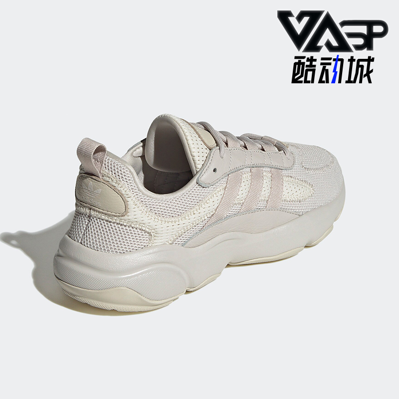 阿迪达斯男女同款经典运动鞋