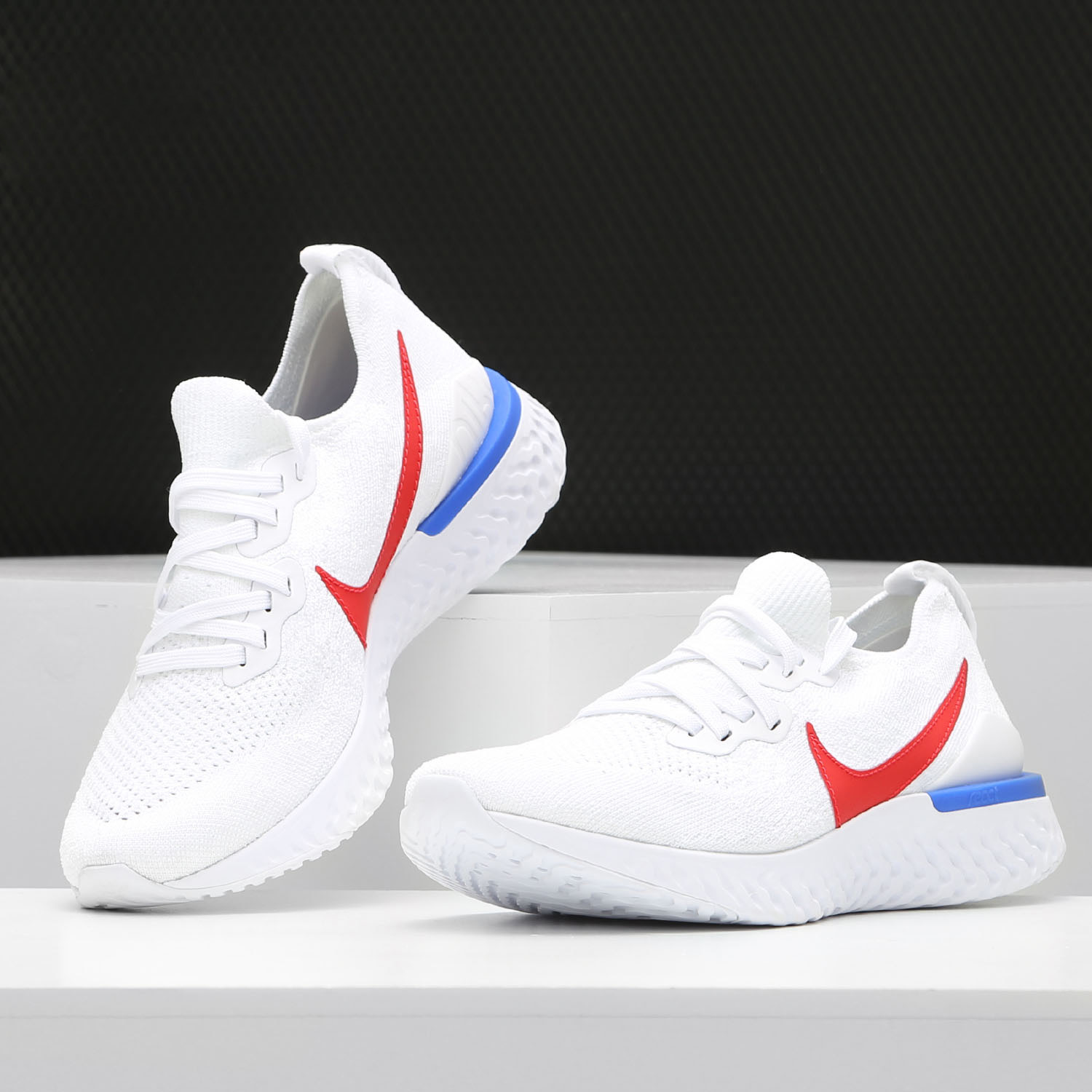 耐克男子舒适运动跑步鞋