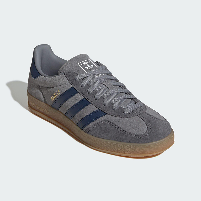 Adidas/阿迪达斯正品三叶草男女低帮系带经典轻盈休闲板鞋JQ8397