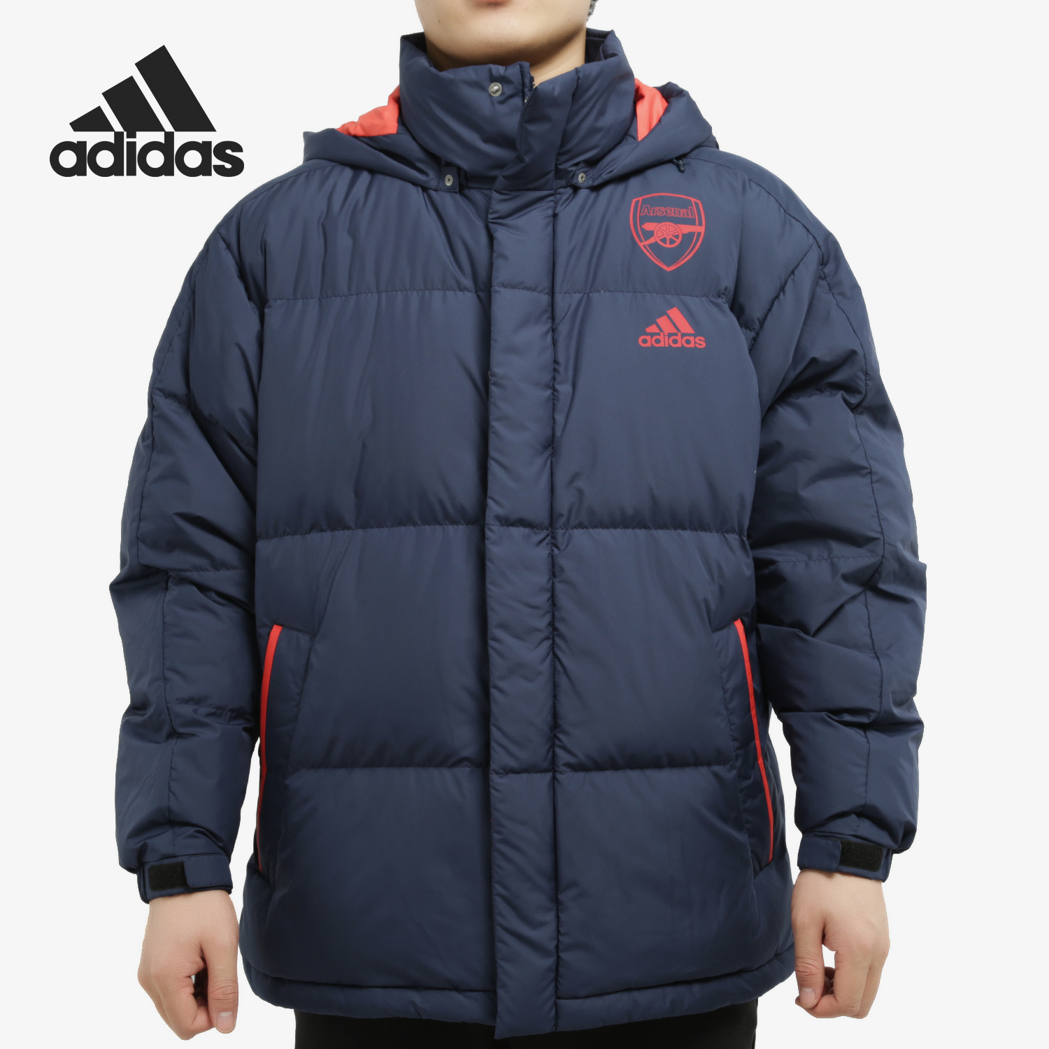 Adidas/阿迪达斯官方正品男子阿森纳足球短款保暖羽绒服 FQ4111