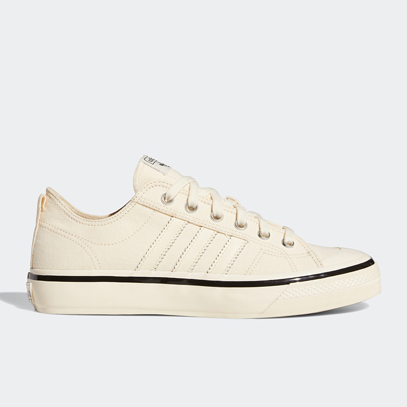 阿迪达斯男女运动休闲鞋