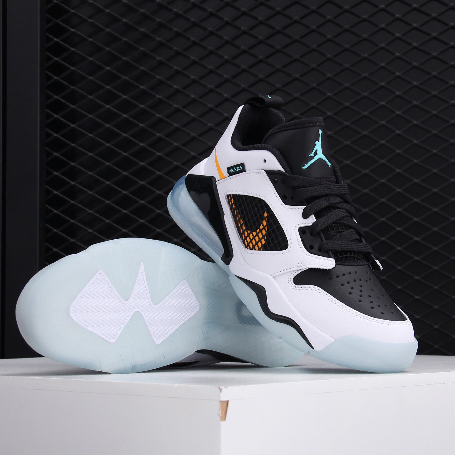 nike/耐克正品mars 270 low gs大童运动低帮休闲气垫 ck2504-101