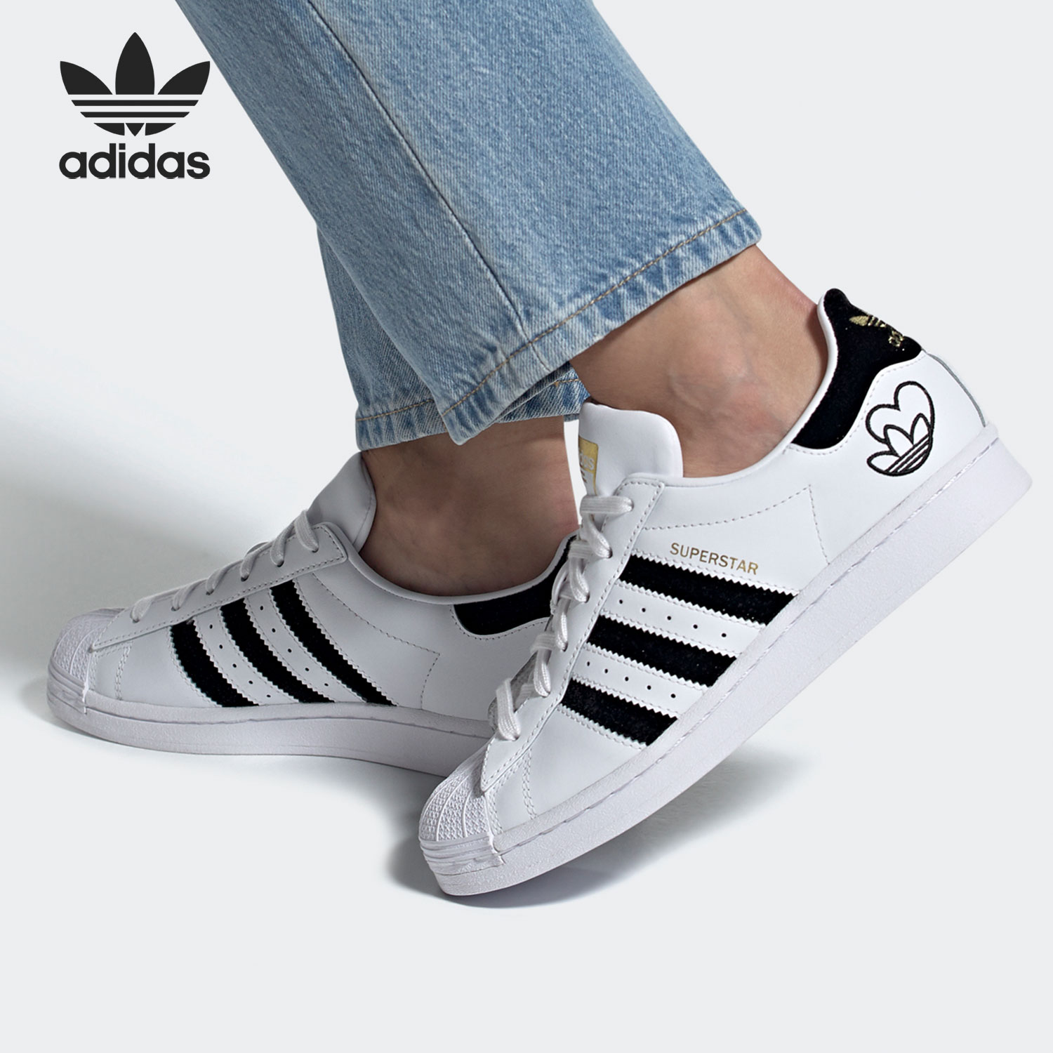 休闲板鞋Adidas/阿迪达斯