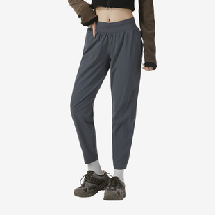 安德玛正品 1377042 OUTRUN STORM女子跑步健身运动长裤 025 THE