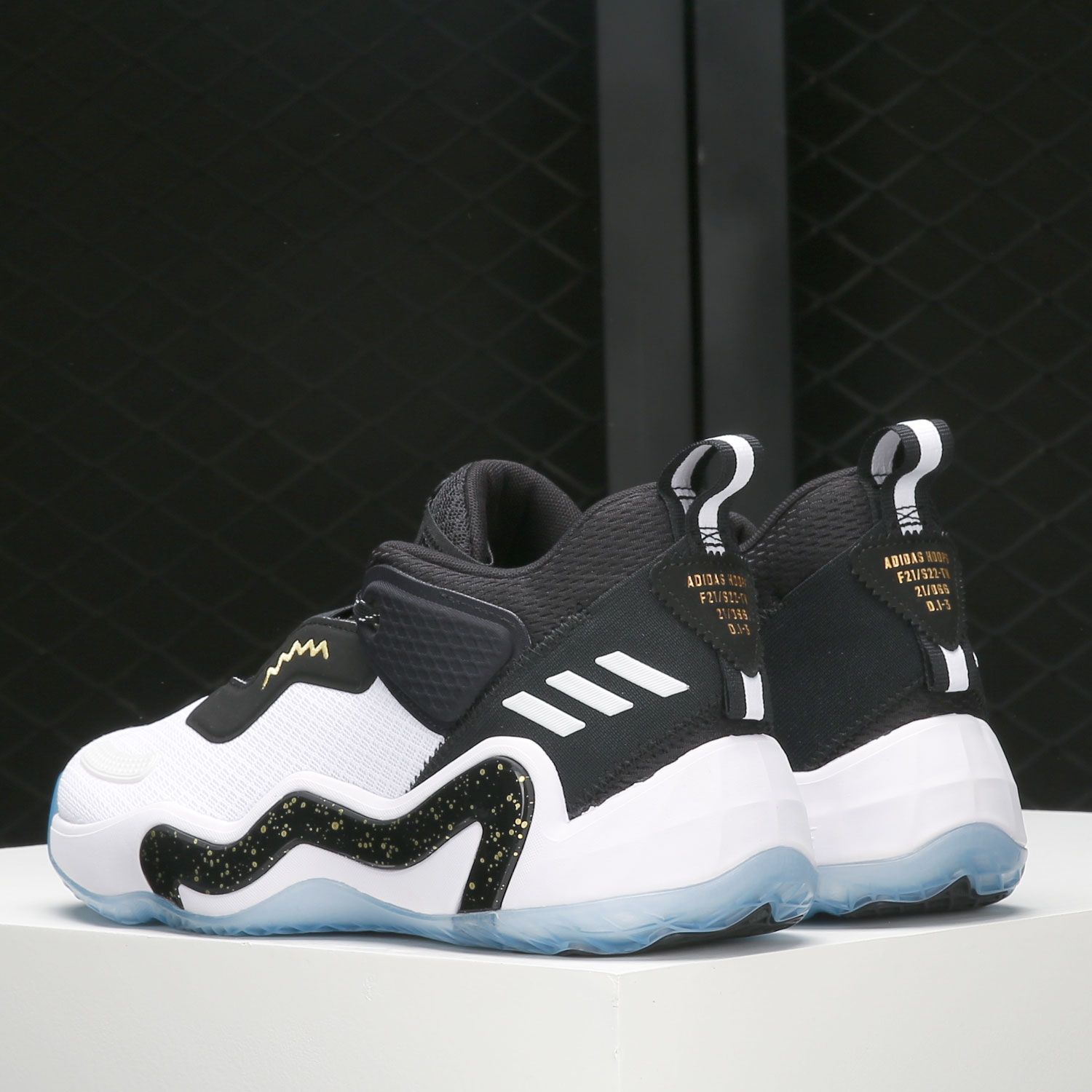 Adidas阿迪达斯官方正品米切尔3