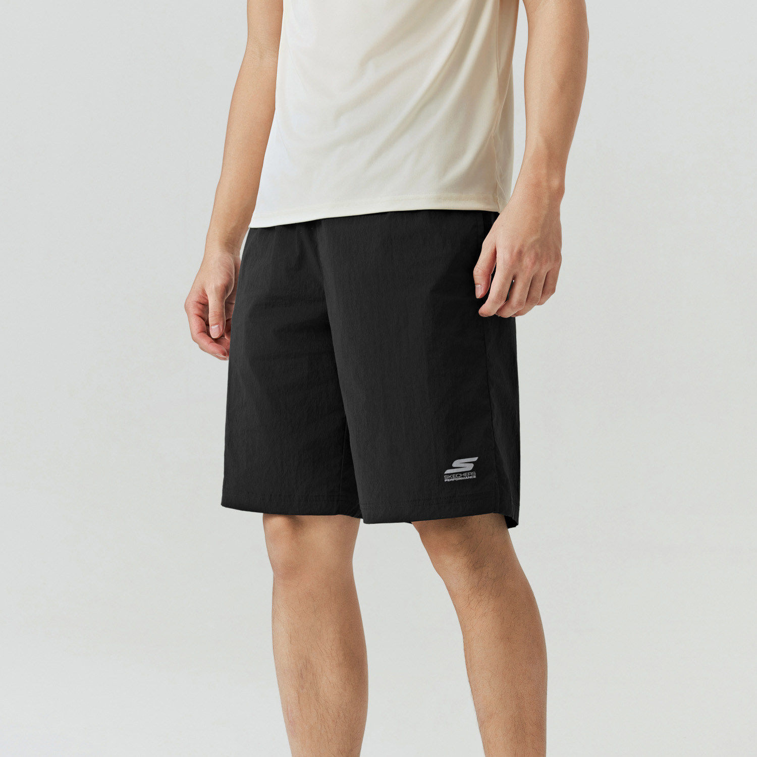 Skechers斯凯奇正品男跑步松紧合身休闲运动短裤P226M022-0018