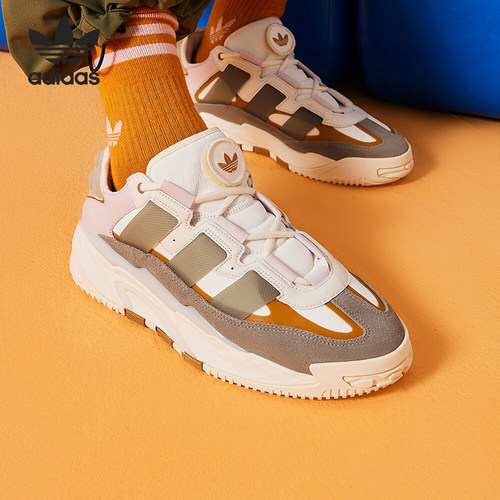 男女同款低帮运动鞋Adidas耐磨