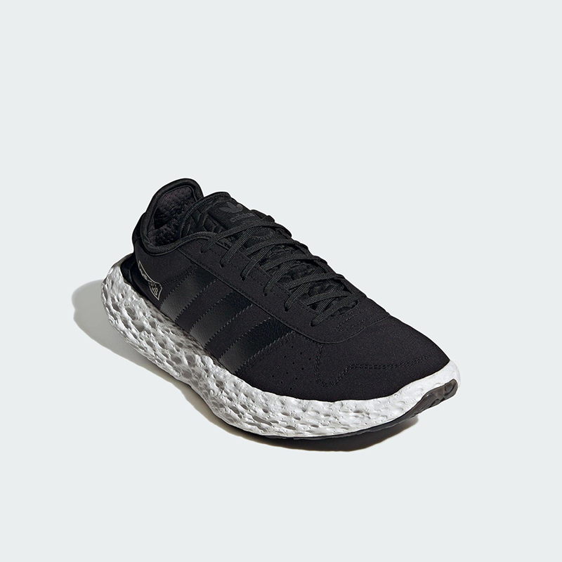 Adidas/阿迪达斯正品三叶草男女缓震耐磨经典厚底跑步鞋JQ2547