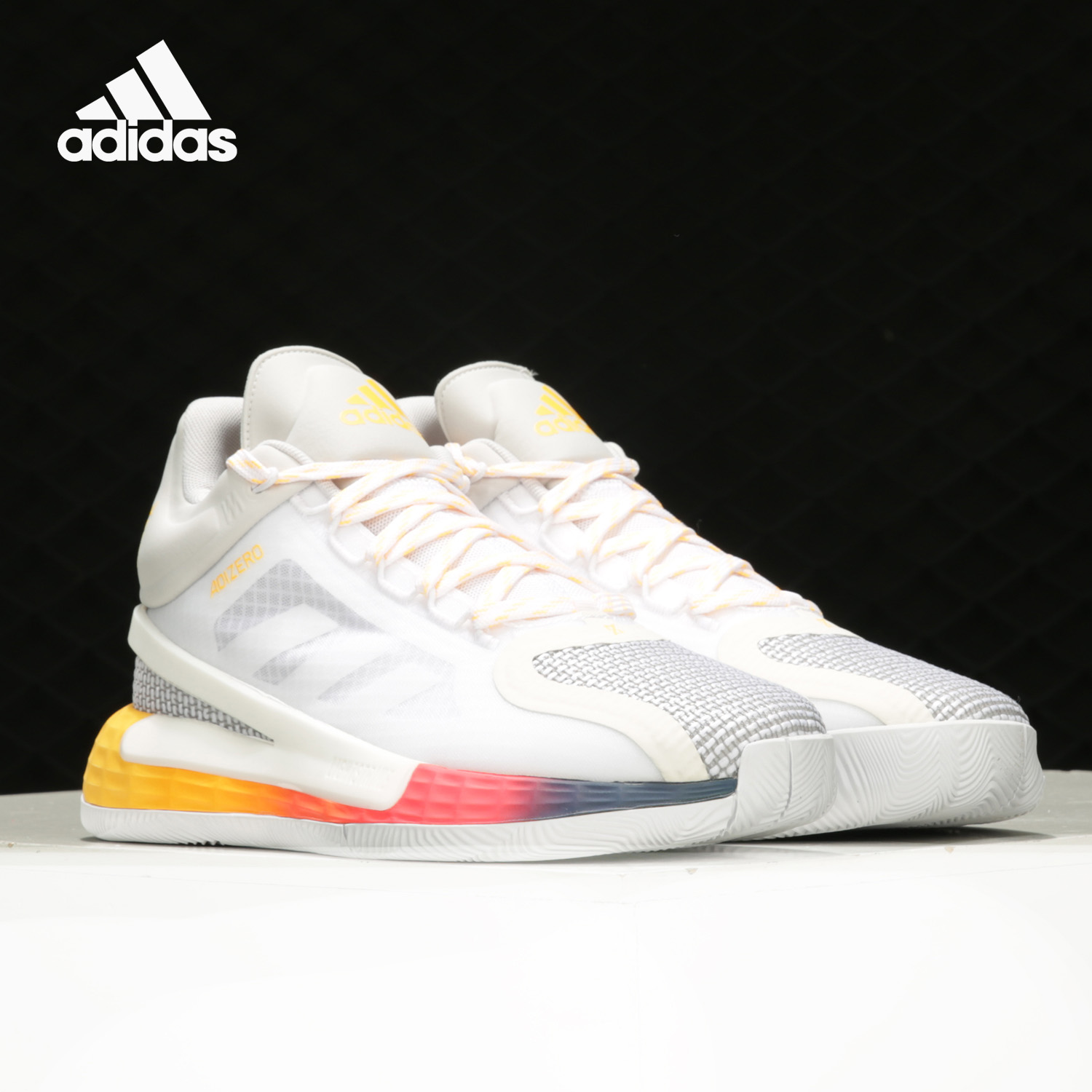 阿迪达斯男子场上篮球鞋