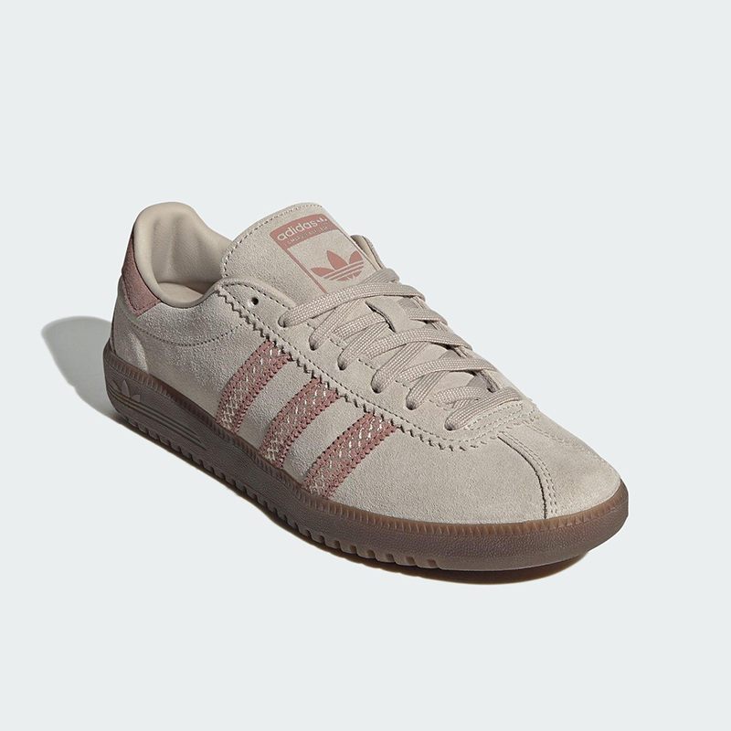 Adidas/阿迪达斯正品三叶草女士系带运动休闲耐磨低帮板鞋JS3967