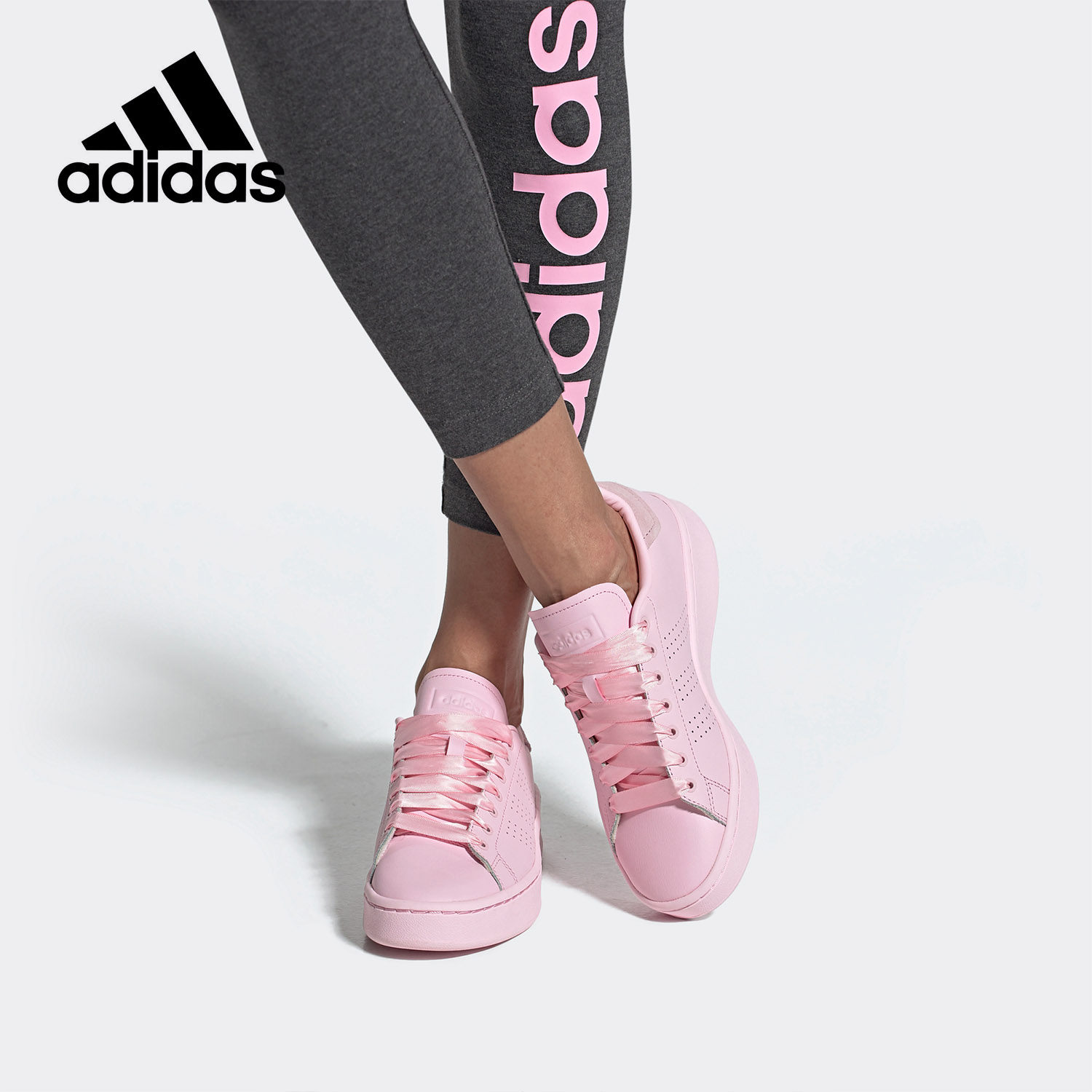 阿迪达斯NEO女厚底运动休闲板鞋