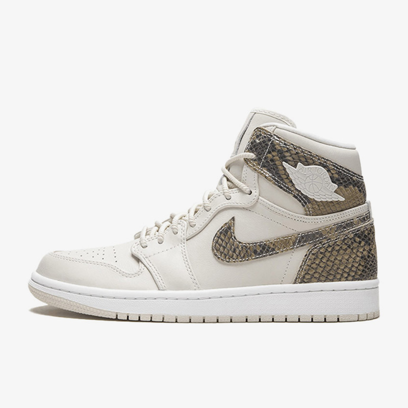 耐克正品女子运动板鞋