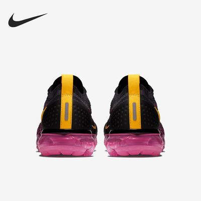 耐克女子全掌气垫跑步鞋