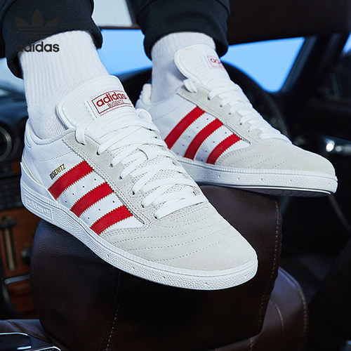 Adidas/阿迪达斯正品三叶草男女低帮经典轻便休闲板鞋HQ2030